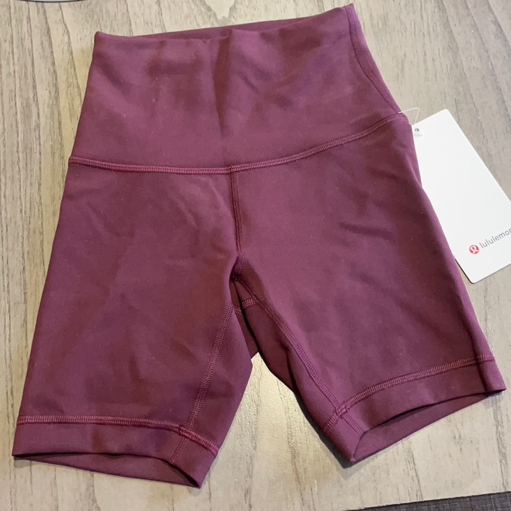 Lululemon 6” Train Short